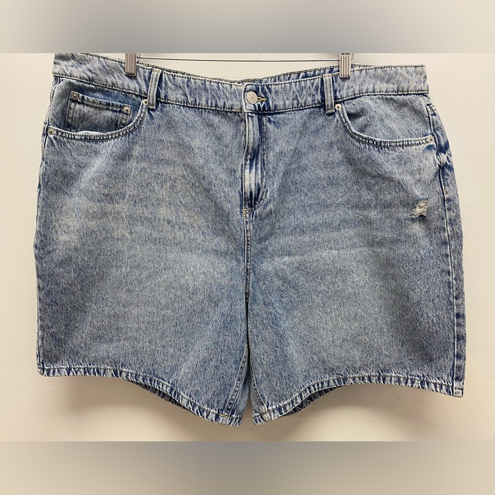 4 for $25 💙 Joe Fresh x Jillian Harris Mom Fit Denim Shorts Size 22W 💙